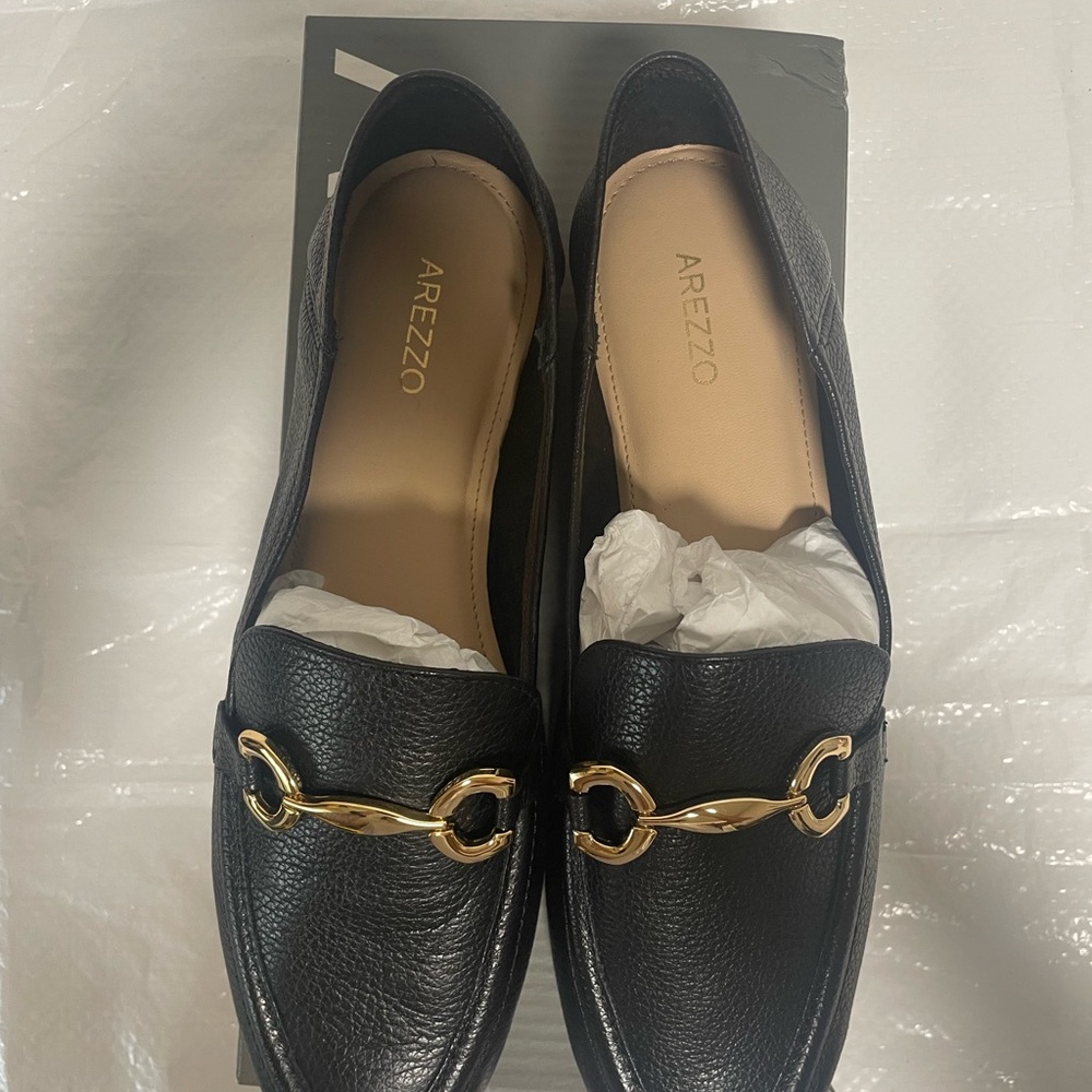 Emma Horse Bit Pebble Leather Classic Loafers